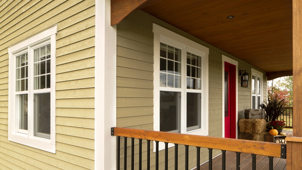 Hung windows with 2 sections