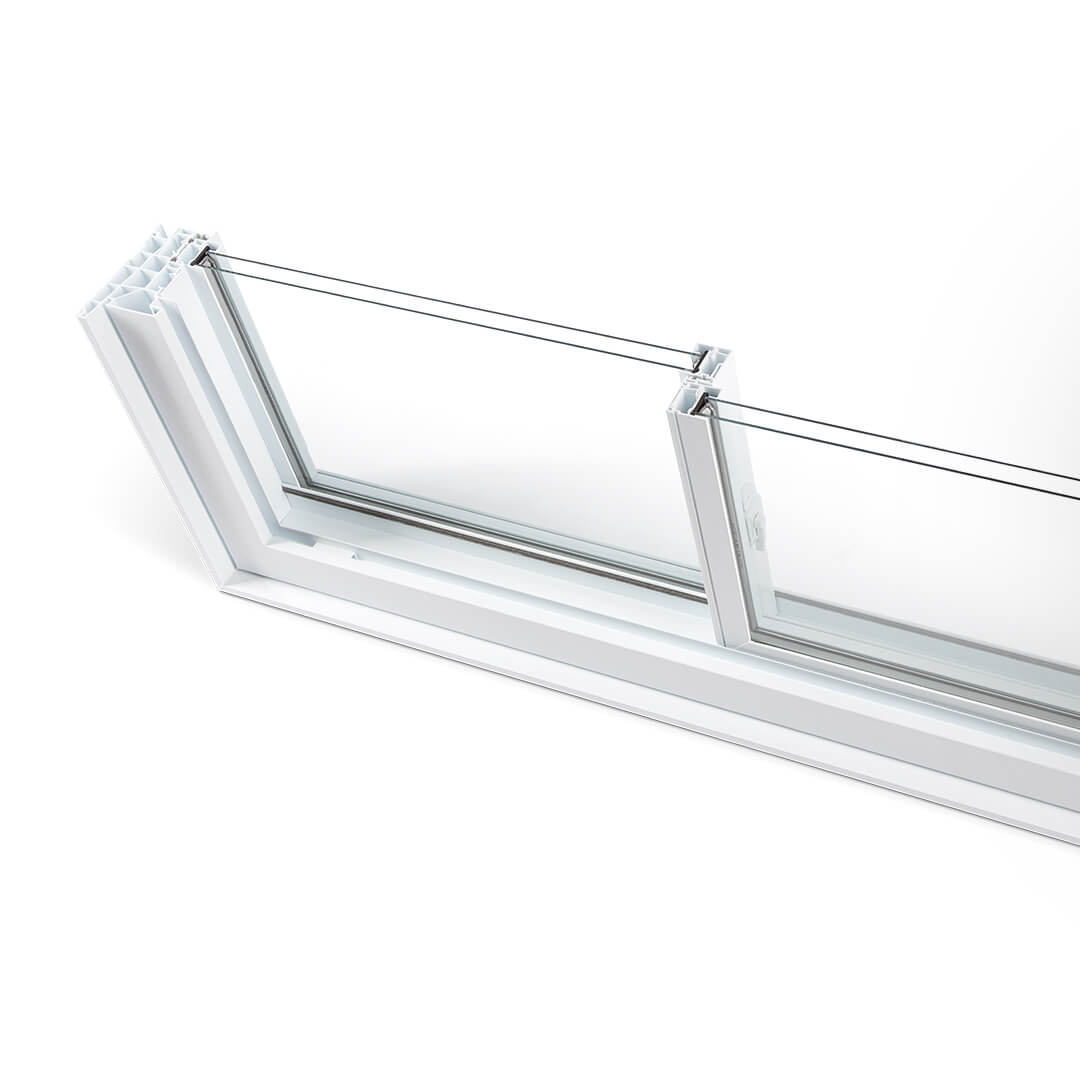 Coupe fenêtre coulissante double en PVC blanc vue de haut, vitres superposées pour ouverture en douceur et aider au nettoyage
