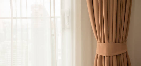 Habiller ses fenêtres pour un effet de grandeur